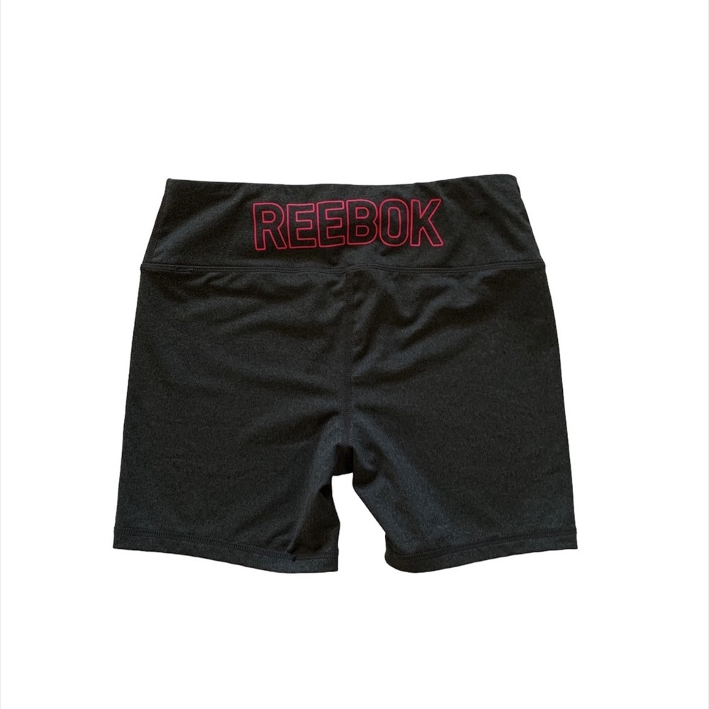 Reebok‎ Mid Rise Shorts Size Small Grey